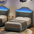 Cadre de lit double COZONY pour enfants, lit plateforme capitonné en velours de princesse avec dossier ailé, tête de lit bibliothèque de rangement et lumière LED, sommier tapissier non requis