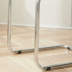 Chaise de salle à manger simple en métal sans accoudoirs, dossier plein, jaune