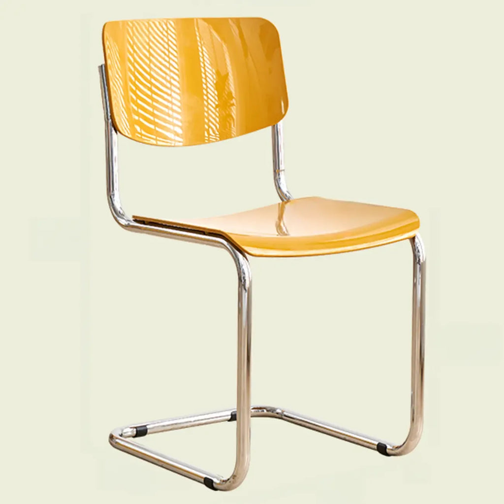 Chaise de salle à manger simple en métal sans accoudoirs, dossier plein, jaune