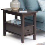 WYNDENHALL Norfolk Table d'appoint étroite de style transitionnel rectangulaire en bois massif, 35,5 cm de large – 35,5 cm de large