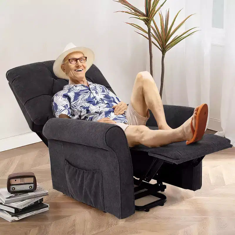 Fauteuil inclinable électrique Costway pour personnes âgées avec poches latérales et télécommande Noir/Marron