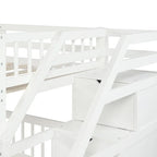 Lit mezzanine double sur lit double en bois avec escalier, balustrades hautes et échelle