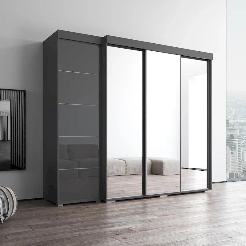 Armoire à trois miroirs