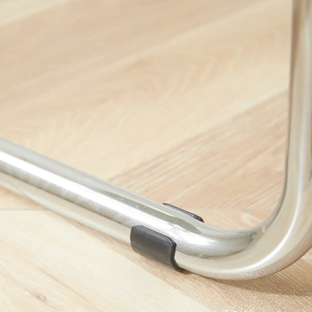 Chaise de salle à manger simple en métal sans accoudoirs, dossier plein, jaune